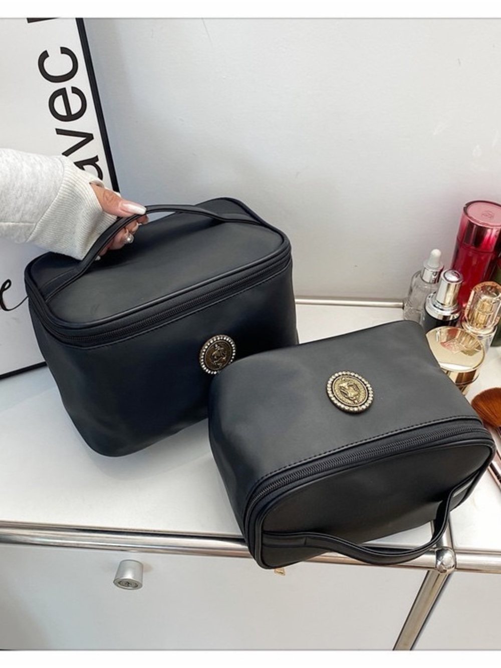 Black Women's Cosmetic Case with Decorative Emblem - Picture 13 of 15